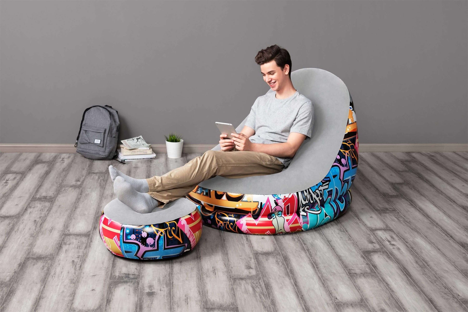 Graffiti Inflatable Floor Chair with Foot Stool with Back Support-Floor Chair-NOFRAN